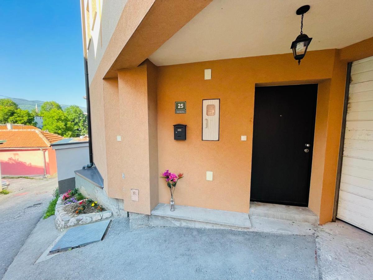 Apartman Ami ซาราเยโว ภายนอก รูปภาพ